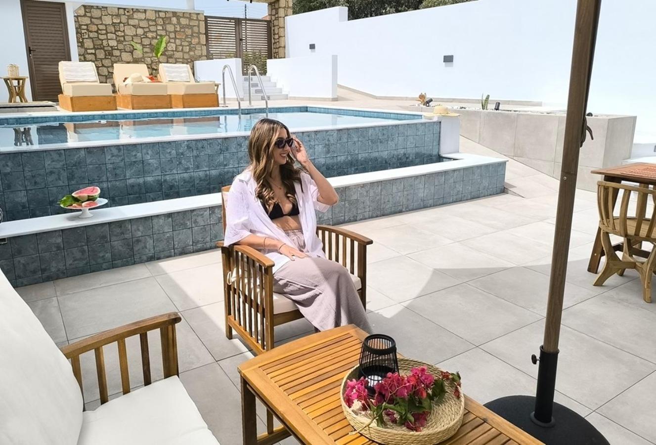 Valantina'S & Mannouel Lardos Luxury Villas Exterior foto